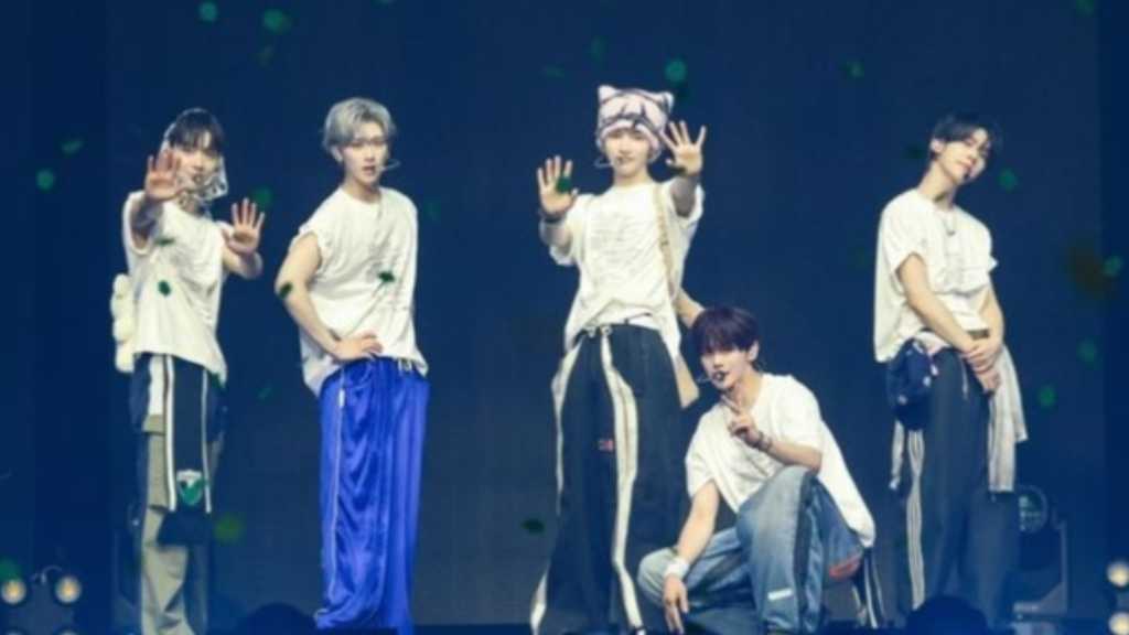 AND2BLE、BTSやNewJeansも!デビュー後初のショーコンサートで多彩なステージを披露…日本公演に期待高まる