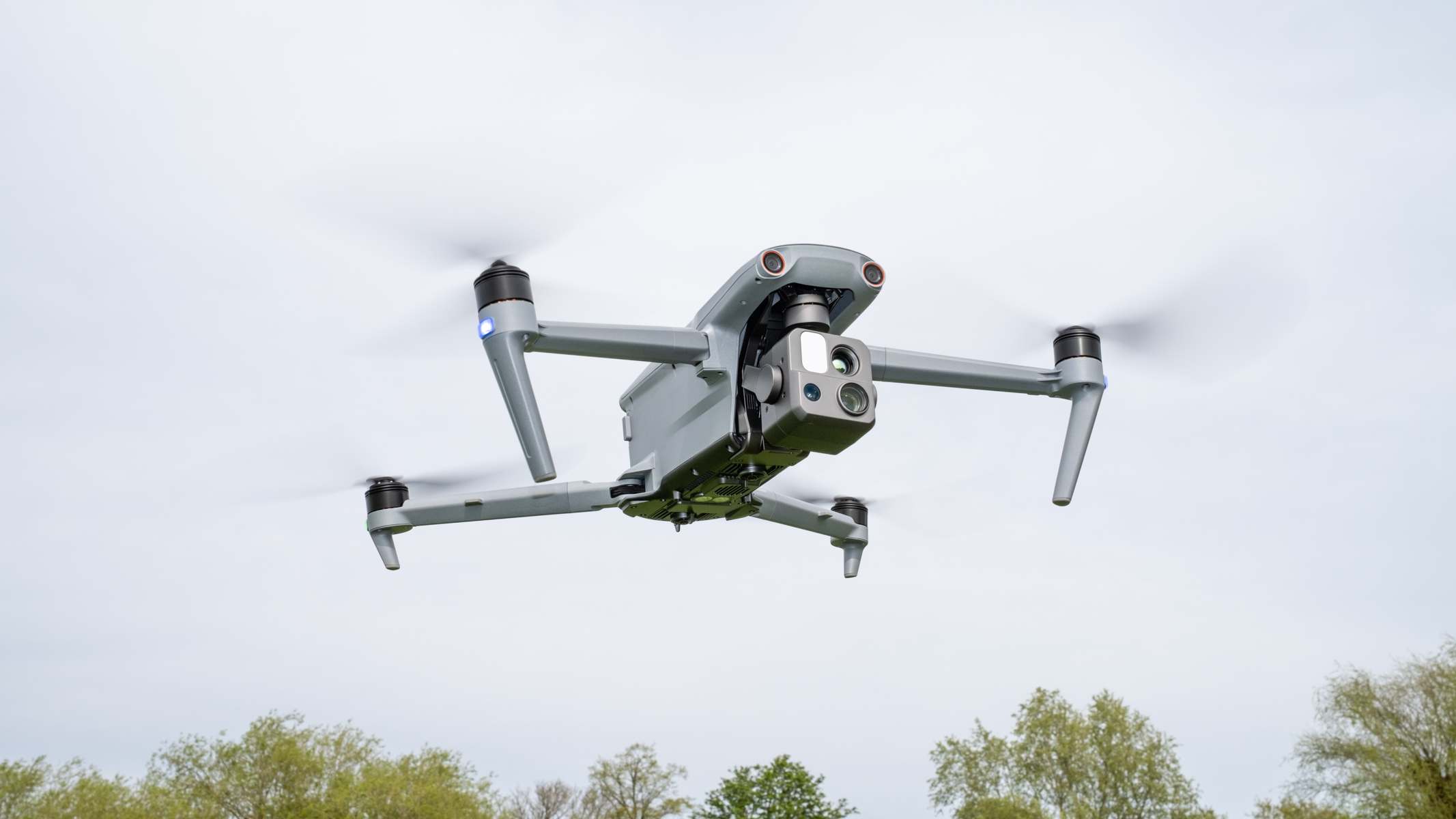 Autel EVO Max 4T in flight
