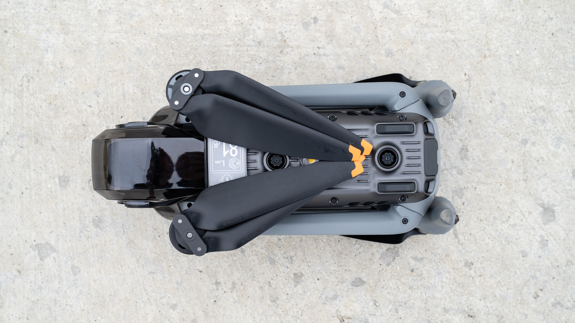 DJI Air 3 Product Image_drone closed, below view.