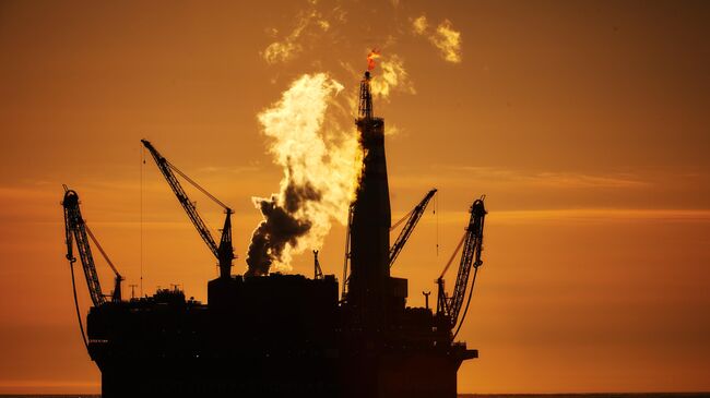 Морская нефтедобывающая платформа Приразломная Морская нефтедобывающая платформа Приразломная