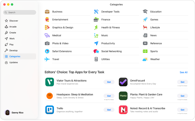 Halaman Mac App Store Kategori. Bar samping di sebelah kiri juga menyertakan tautan ke halaman lainnya: Temukan, Arcade, Berkreasi, Bekerja, Bermain, Kembangkan, dan Pembaruan.