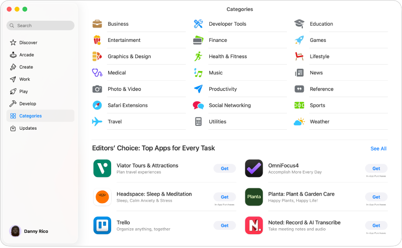 Mac App Store 中的“类别”页面。左侧边栏还包括其他页面的链接:探索、Arcade、创作、工作、游戏、开发和更新。