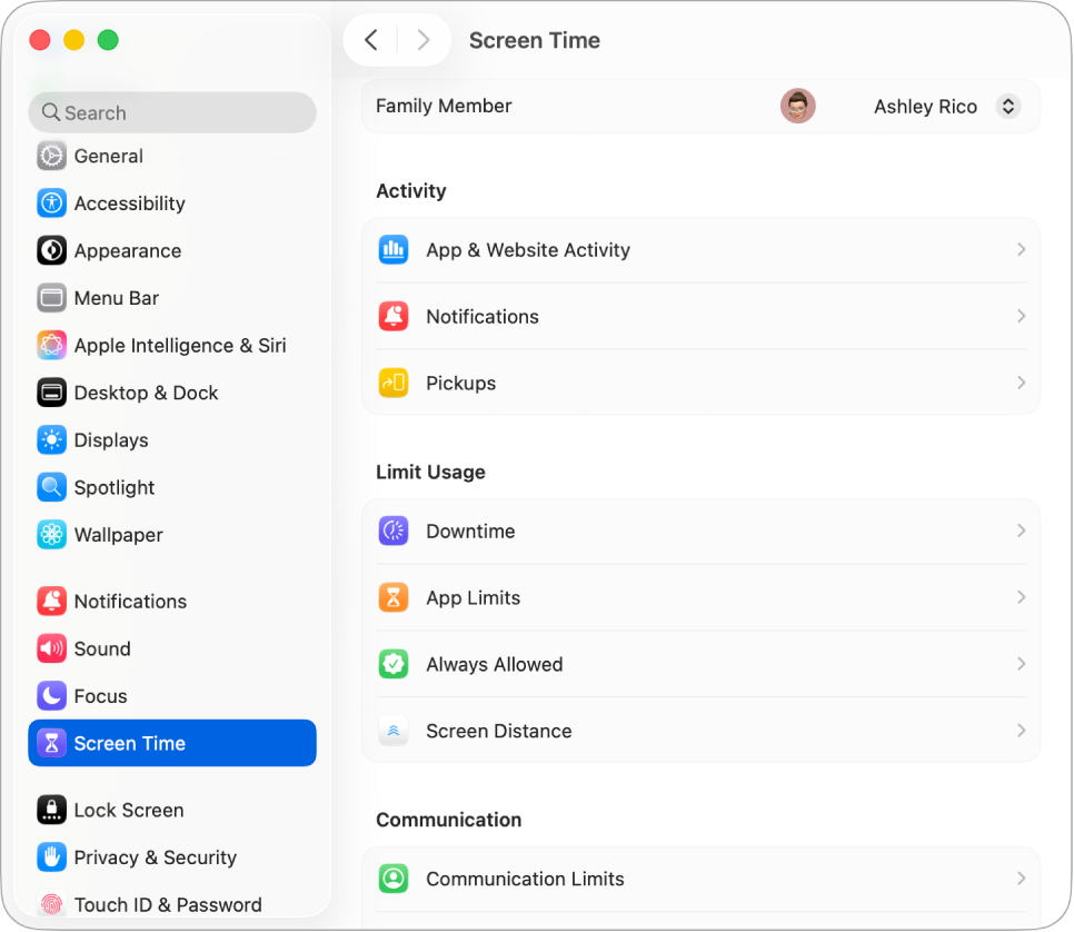 A Képernyőidő ablaka az App- és webhelytevékenység, az Értesítések és a Felvételek opcióval, valamint a Képernyőidő kezelésére vonatkozó beállításokkal (pl. Nyugalmi idő ütemezése, app- és kommunikációs korlátok beállítása stb.).