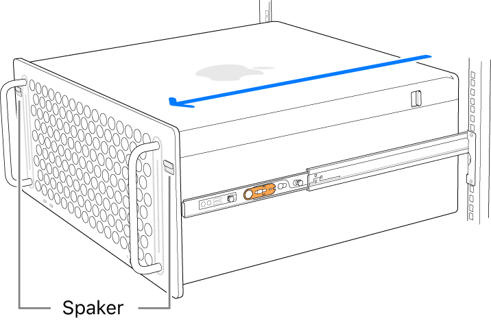 Mac Pro som hviler på skinnene som er festet til racken.