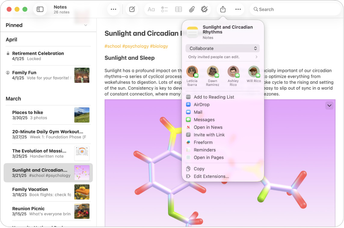 Une fenêtre de l’app Notes sur Mac affichant une liste de notes ainsi que le menu Partager pour une note ouverte. Les membres de la famille et les amis apparaissent dans les destinataires suggérés en haut du menu local Partager. En dessous des destinataires, les différentes options de partage incluent, de haut en bas, Ajouter à la liste de lecture, AirDrop, Mail, Messages, Ouvrir dans News, Inviter avec un lien, Freeform, Rappels et Ouvrir dans Pages. Il est également possible de copier la note ou de modifier les extensions.
