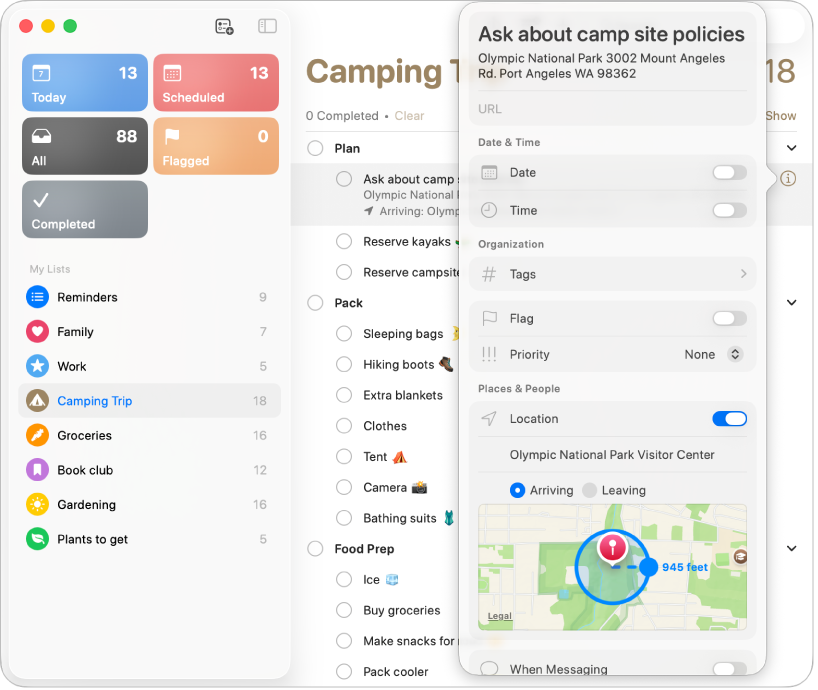 Une fenêtre de l’app Rappels et une liste appelée Articles de voyage de camping, affichant les détails d’un rappel pour demander les règles du camping.