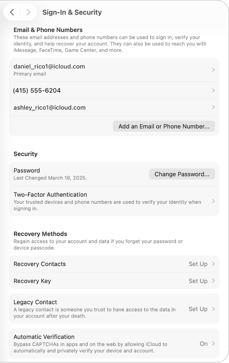 إعدادات حساب Apple تعرض إعدادات تسجيل الدخول والأمن لحساب موجود.