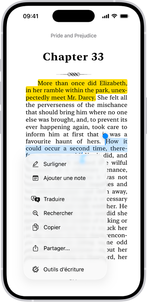 Une page d’un livre dans l’app Livres. Une partie du texte de la page est sélectionnée. Les commandes Surligner, « Ajouter une note » et Traduire se trouvent au-dessus du texte sélectionné.