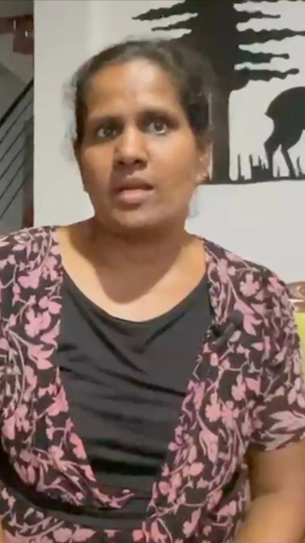 'දුව මගෙන් ඇහුවා මගේ මූණ හැමදා ම මෙහෙම ද තියෙන්නේ කියලා'