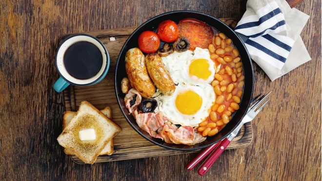 One analysis found that people who made breakfast the biggest meal were more likely to have a lower body mass index (Credit: Getty Images)