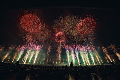 東京競馬場花火2026 『SHOGO HAMADA 50th ANNIVERSARY FIREWORKS 2026 FLASH AND SHADOW ~ 光と影の季節 ~』