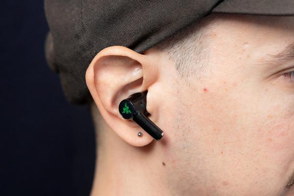 Razerの超低遅延ゲーミングイヤホン「Hammerhead V3 HyperSpeed」レビュー:機能も音質も悪くない、でも決め手に欠ける
