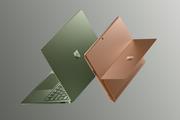 バッテリーは最大20時間。新型Surfaceは1日中PCを持ち歩く人の正解になるか?