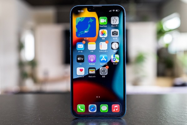 iPhone 13 正面