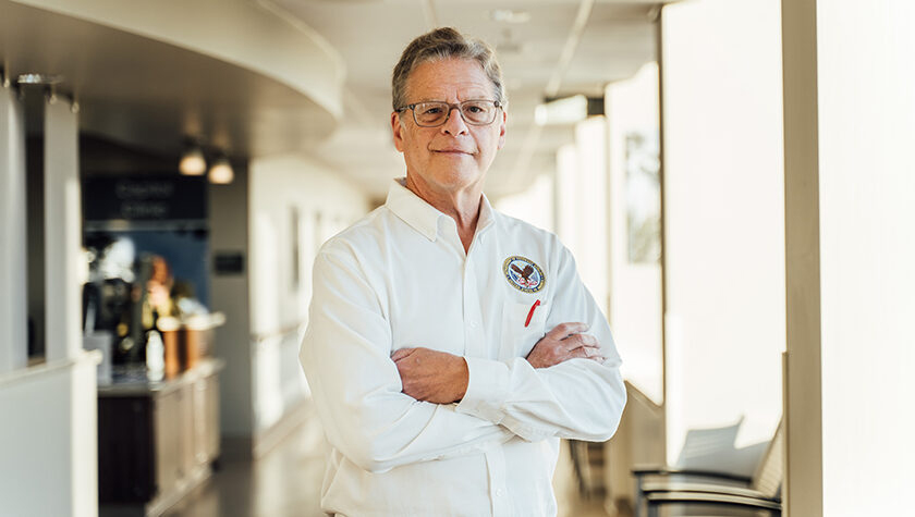 Portrait of Barry Gidal.