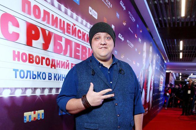 Роман Попов Роман Попов