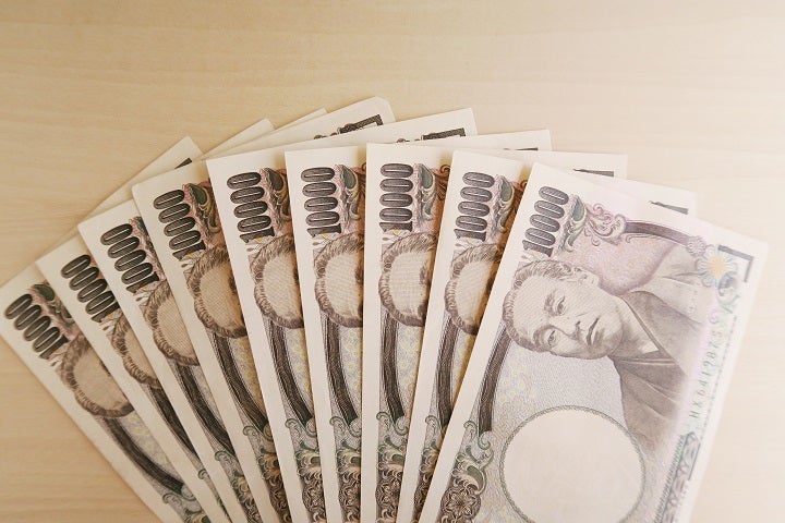 慎みがないトップ層の振る舞いの画像