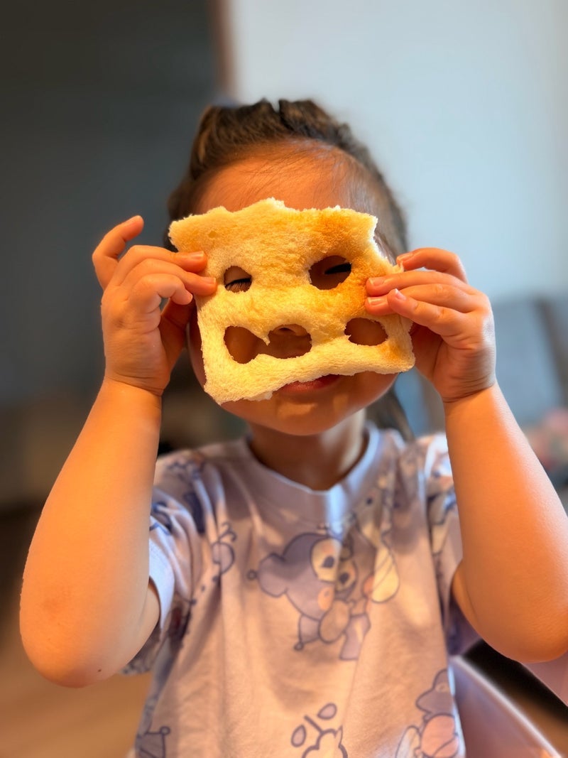 内山信二の妻 子が作る食パンアートの画像