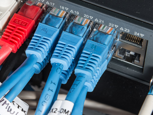 LAN